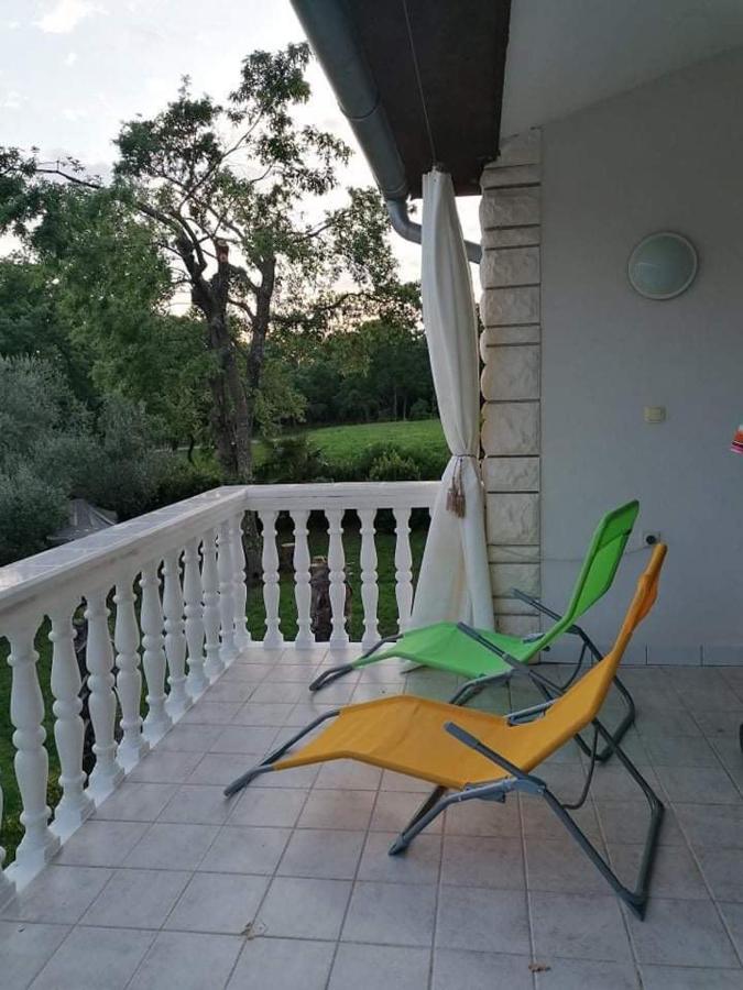 Apartment Angelina 70M From The Beach, Free Parking Novigrad  Exterior photo